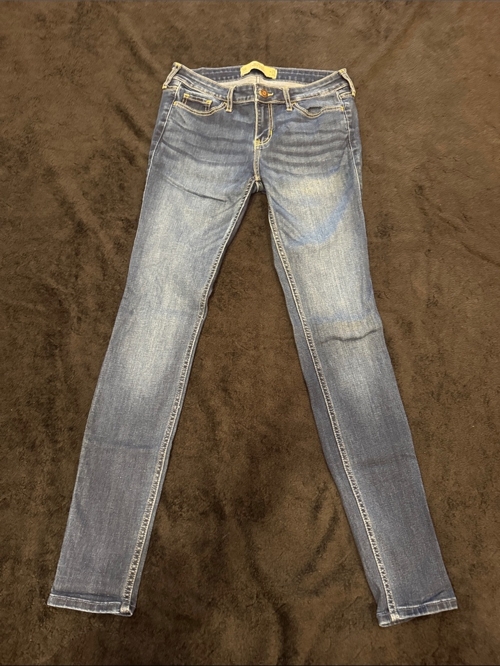 Hollister Women's Skinny Jeans in Faded Blue Wash